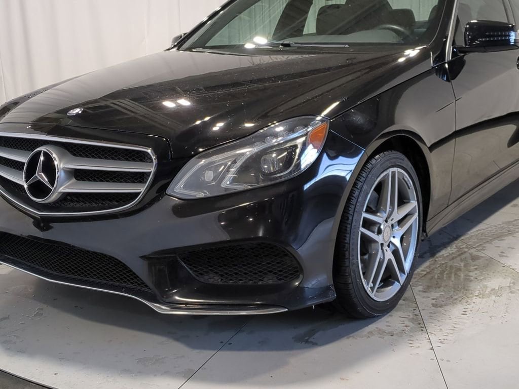 Thumbnail: 2016 Mercedes-Benz E-Class - 11