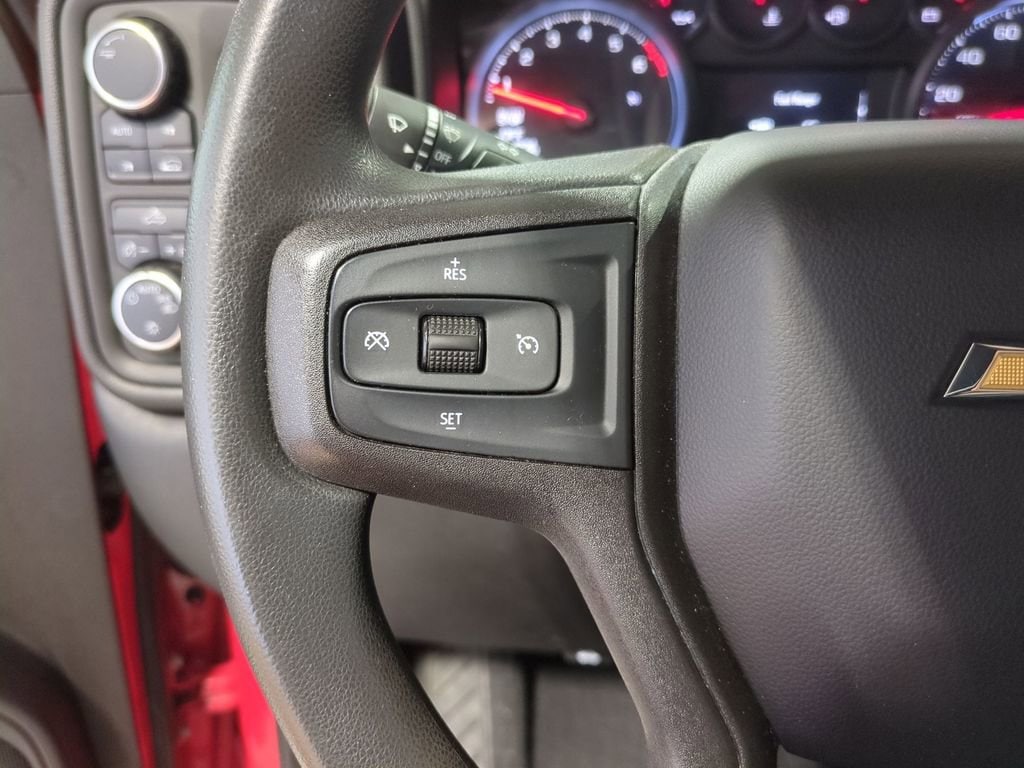 Thumbnail: 2021 Chevrolet Silverado 1500 - 28
