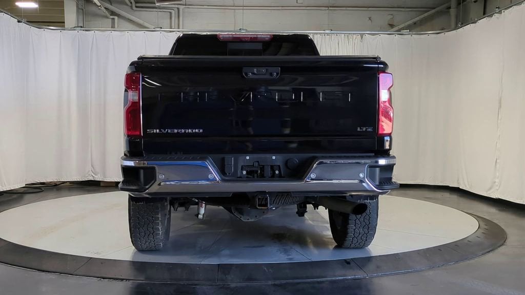 Thumbnail: 2021 Chevrolet Silverado 3500 - 9