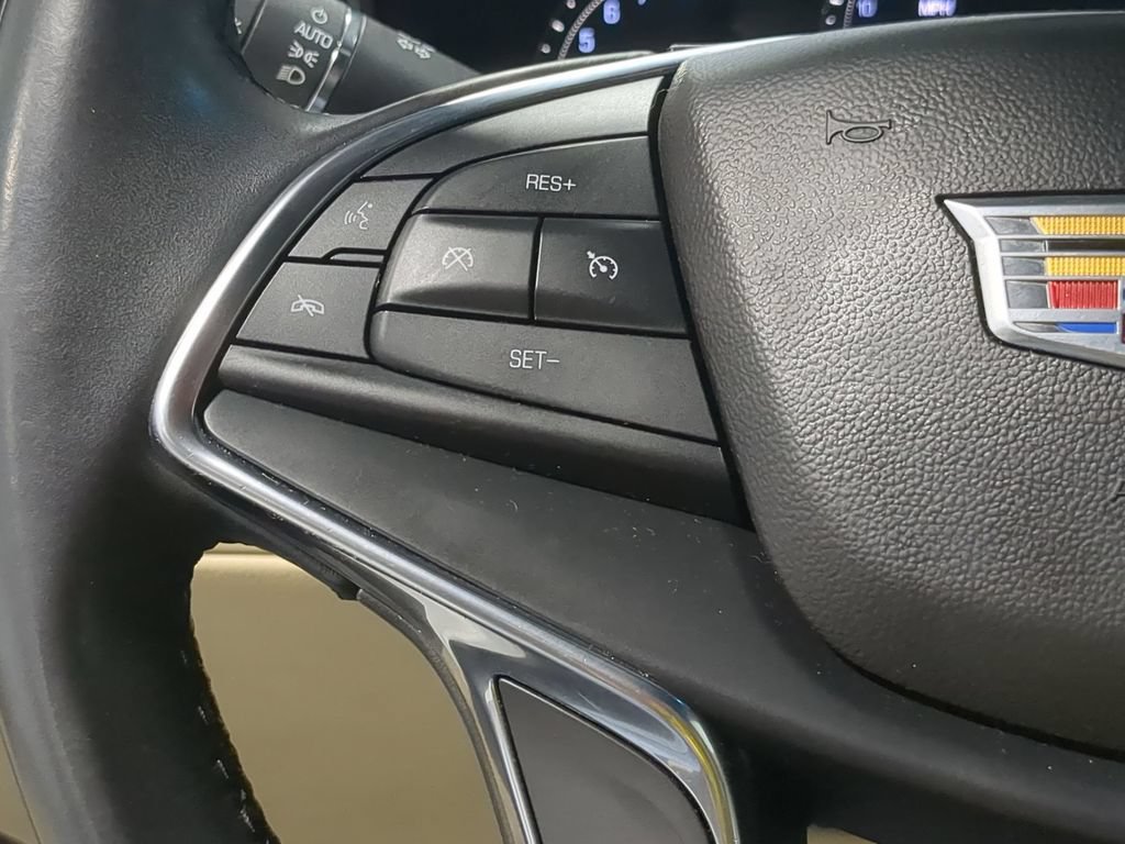 Thumbnail: 2018 Cadillac XT5 - 27