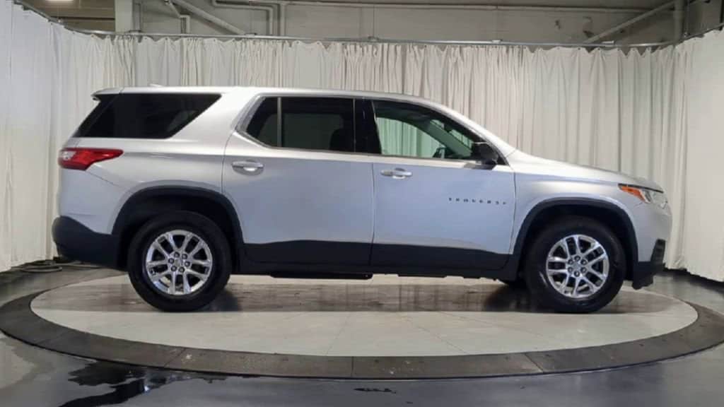 Thumbnail: 2019 Chevrolet Traverse - 11