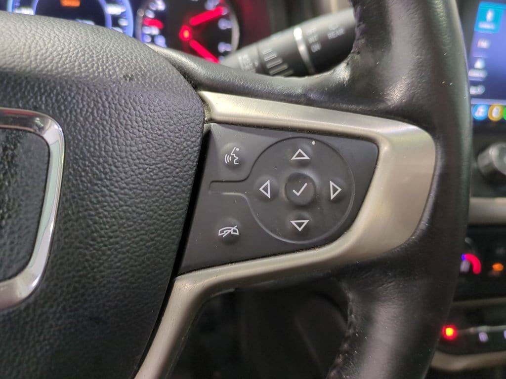 Thumbnail: 2020 GMC Acadia - 31