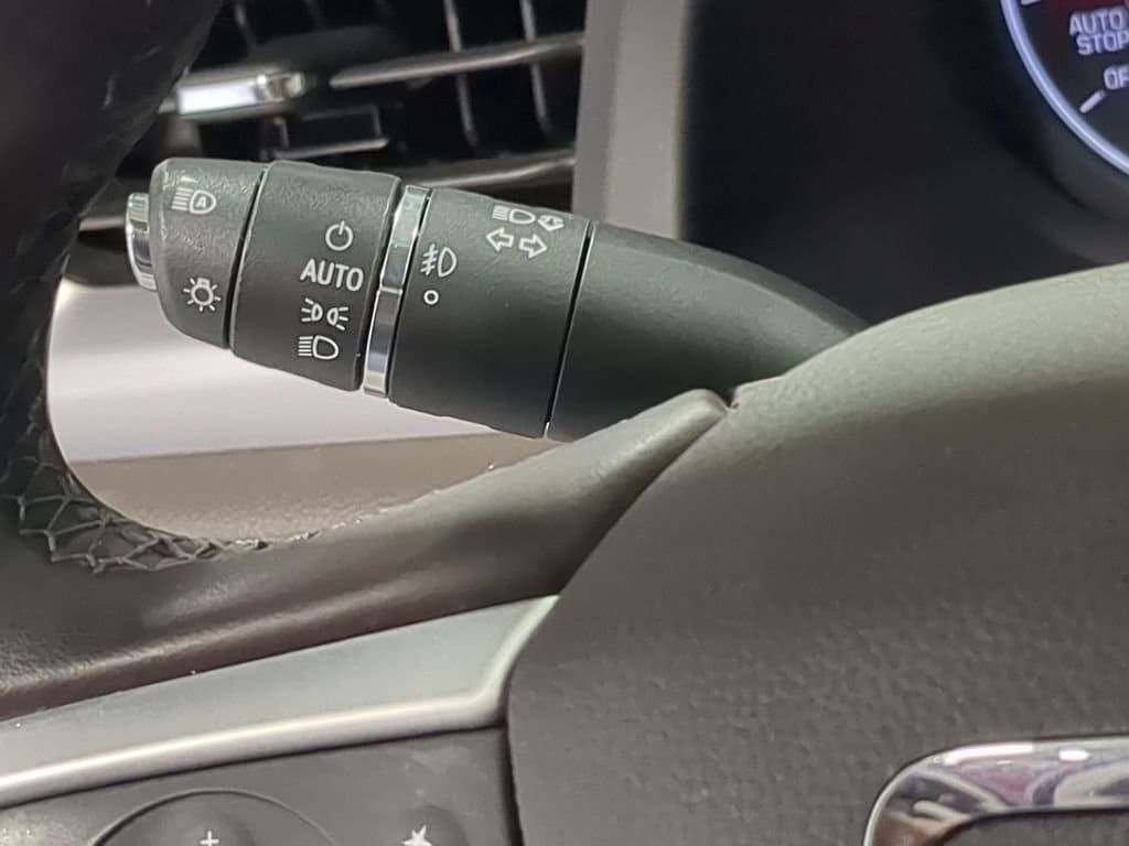 Thumbnail: 2023 GMC Acadia - 25