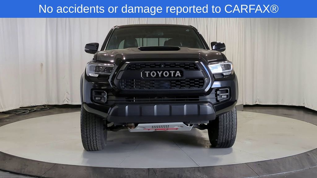2021 Toyota Tacoma TRD Pro photo 3