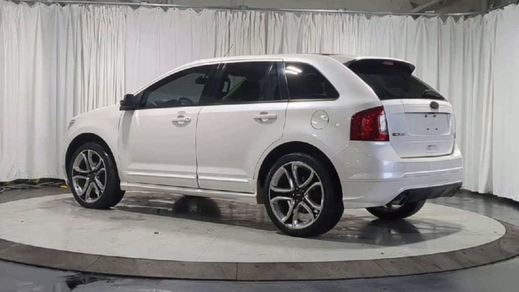 Thumbnail: 2013 Ford Edge - 8