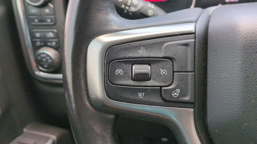 Thumbnail: 2021 Chevrolet Silverado 1500 - 24