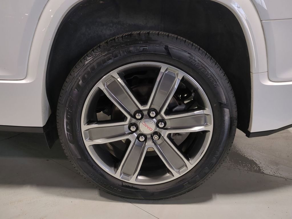 Thumbnail: 2019 GMC Acadia - 14