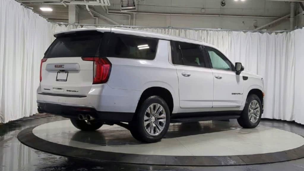 Thumbnail: 2024 GMC Yukon XL - 8