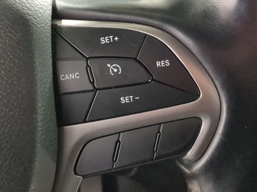 Thumbnail: 2021 Jeep Grand Cherokee - 34