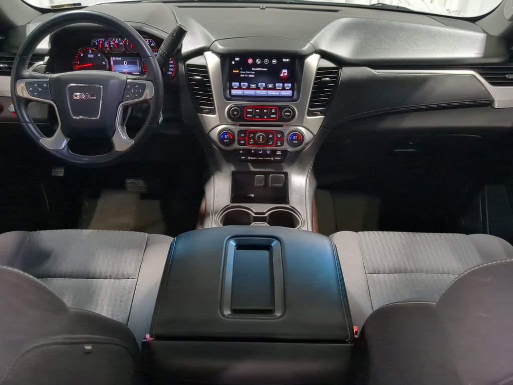 Thumbnail: 2016 GMC Yukon - 18