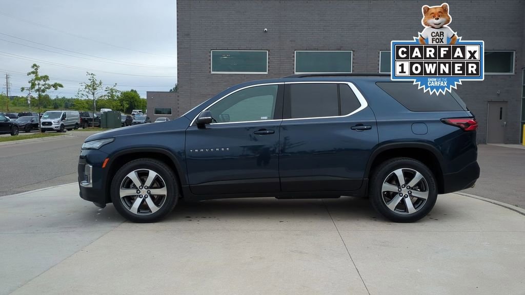 Used 2022 Chevrolet Traverse LT Leather SUV
