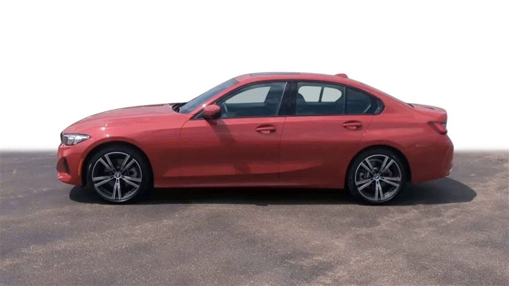 2023 BMW 3 Series 330i xDrive 5