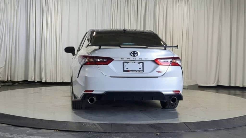 Thumbnail: 2023 Toyota Camry - 9