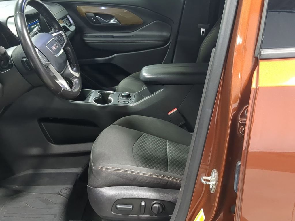 Thumbnail: 2019 GMC Terrain - 20