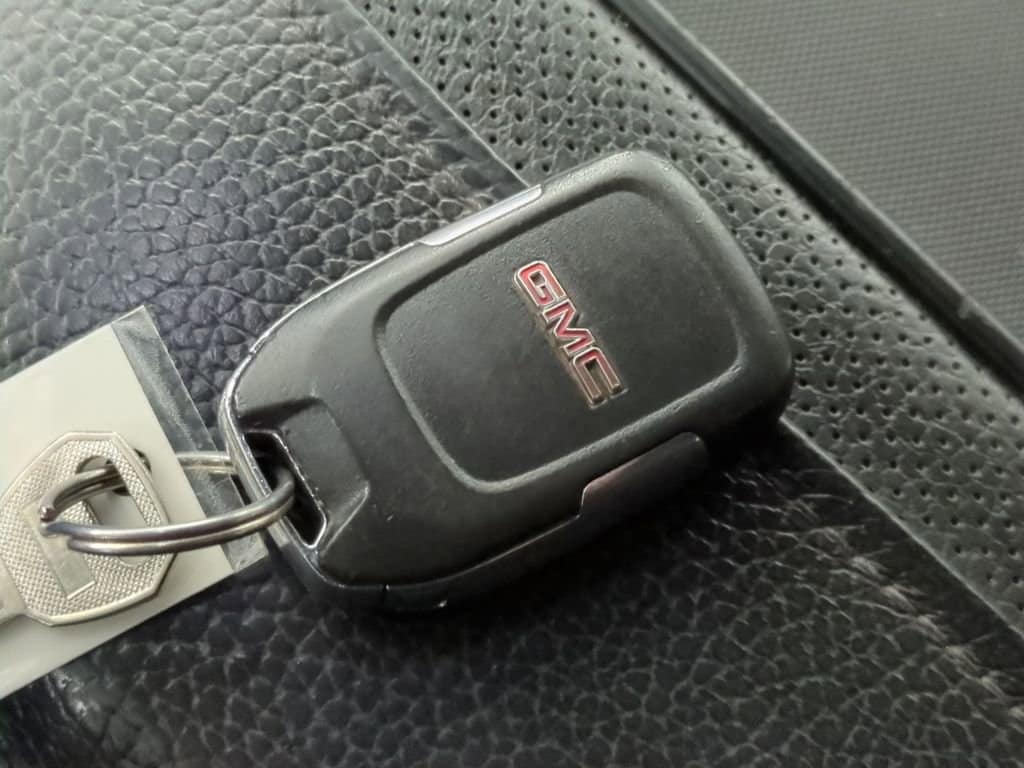 Thumbnail: 2020 GMC Sierra 3500 - 42