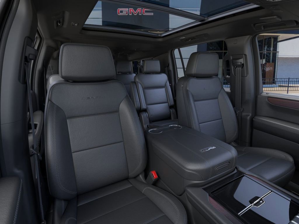 Thumbnail: 2025 GMC Yukon XL - 16