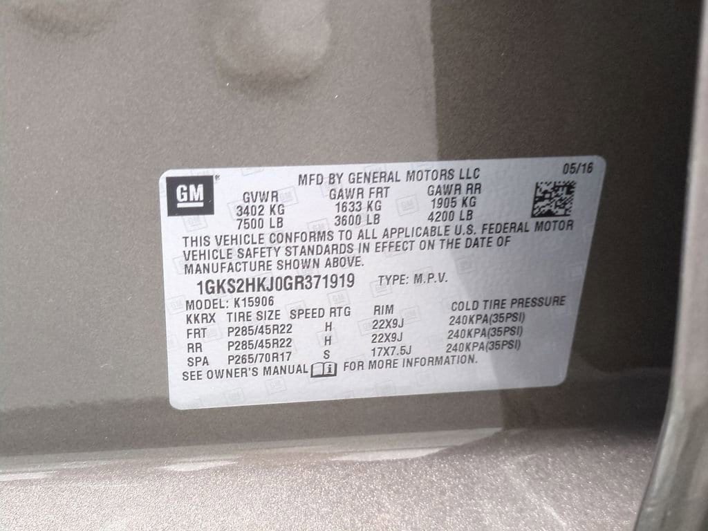 2016 GMC Yukon XL Denali 39