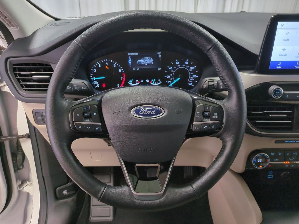 2021 Ford Escape SEL 23