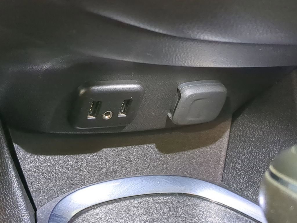 Thumbnail: 2018 Chevrolet Malibu - 37