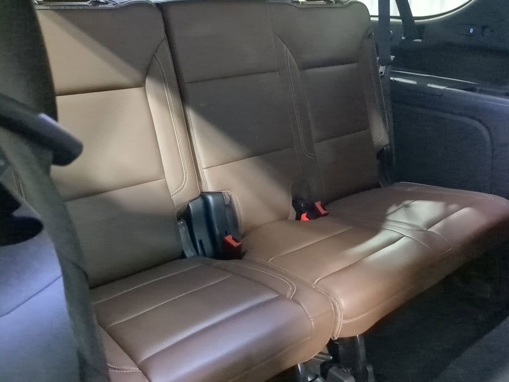 Thumbnail: 2021 Chevrolet Suburban - 36