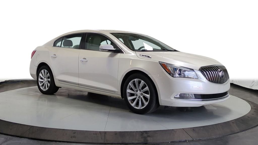 Thumbnail: 2014 Buick LaCrosse - 3