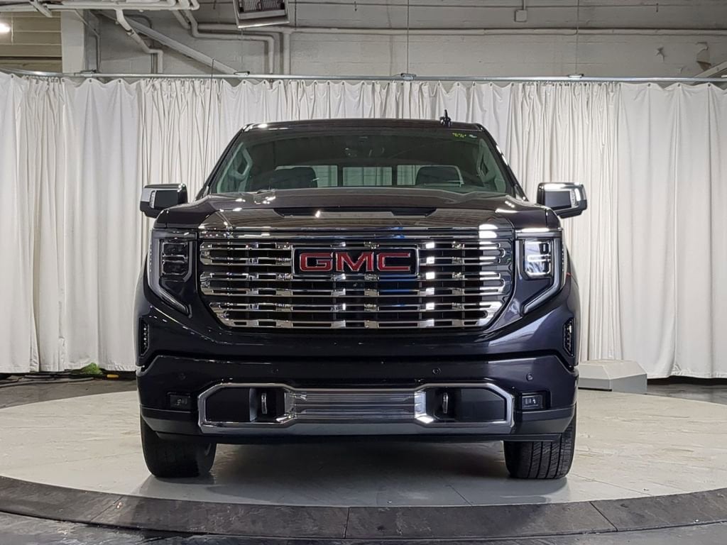 Thumbnail: 2023 GMC Sierra 1500 - 17