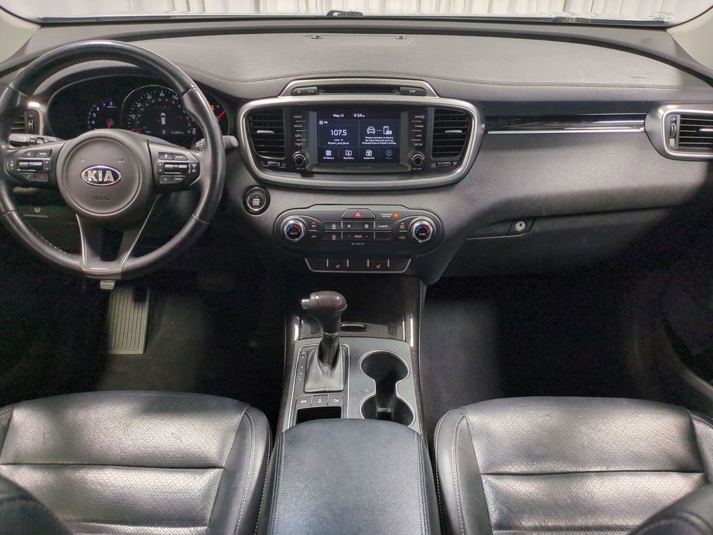Thumbnail: 2018 Kia Sorento - 17