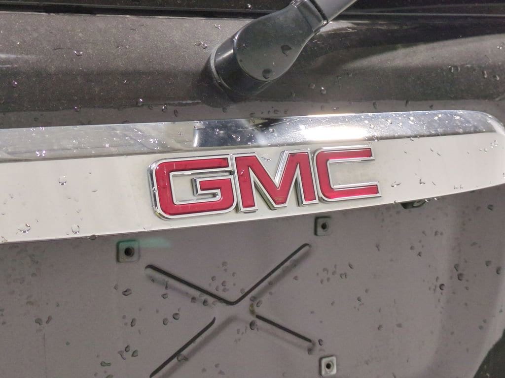 Thumbnail: 2016 GMC Acadia - 14