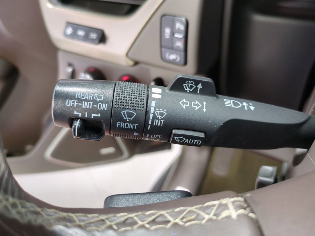 2016 GMC Yukon XL Denali 30