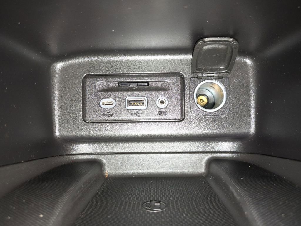 Thumbnail: 2019 Chevrolet Equinox - 40