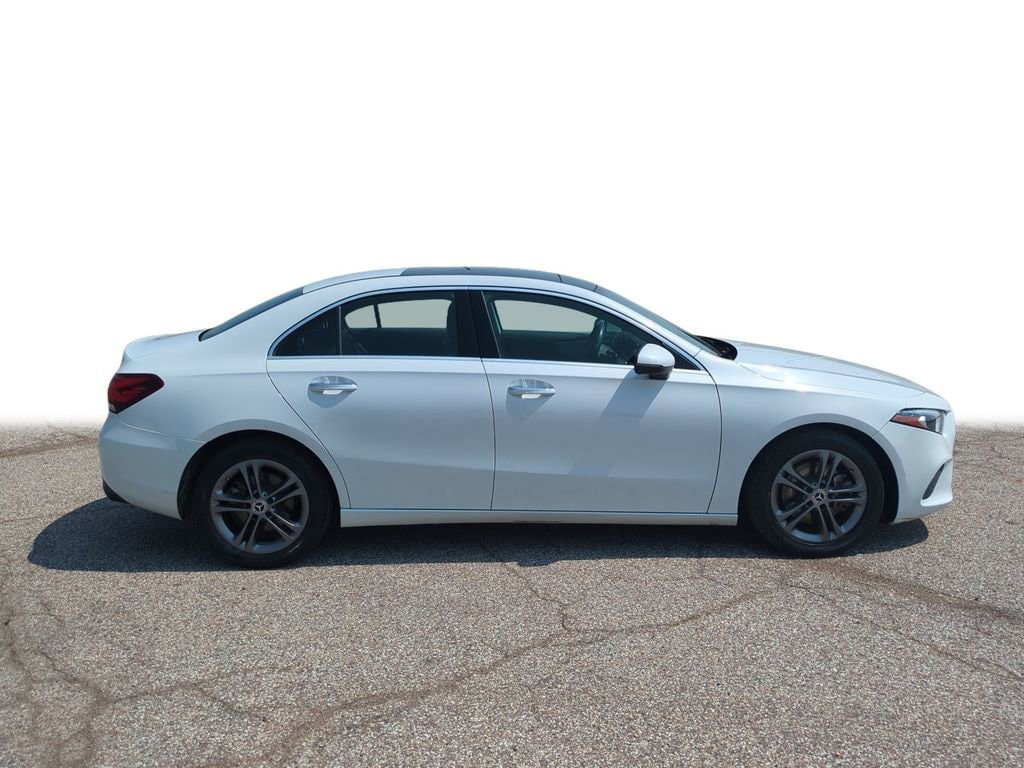 Thumbnail: 2020 Mercedes-Benz A-Class - 9