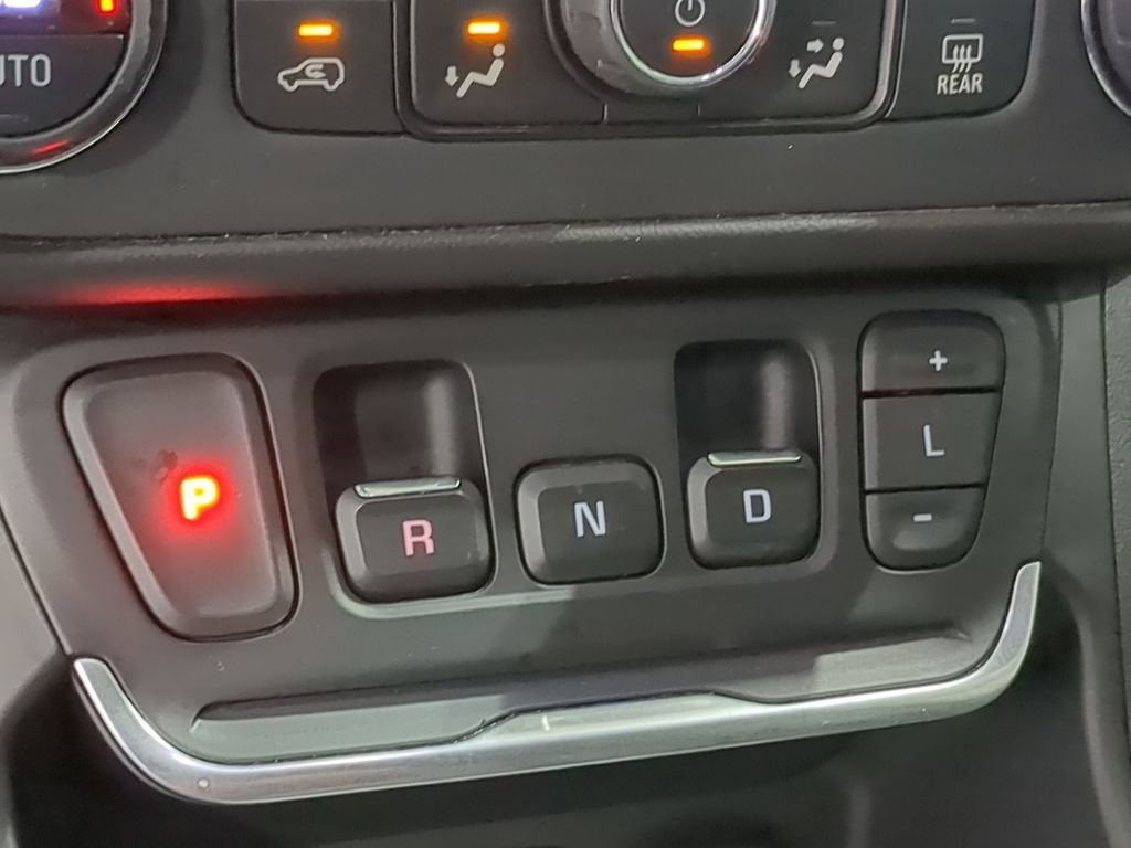 Thumbnail: 2020 GMC Terrain - 37