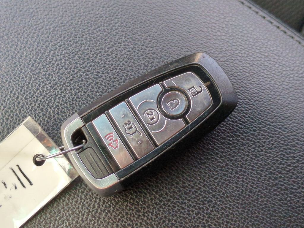 Thumbnail: 2019 Ford Explorer - 33