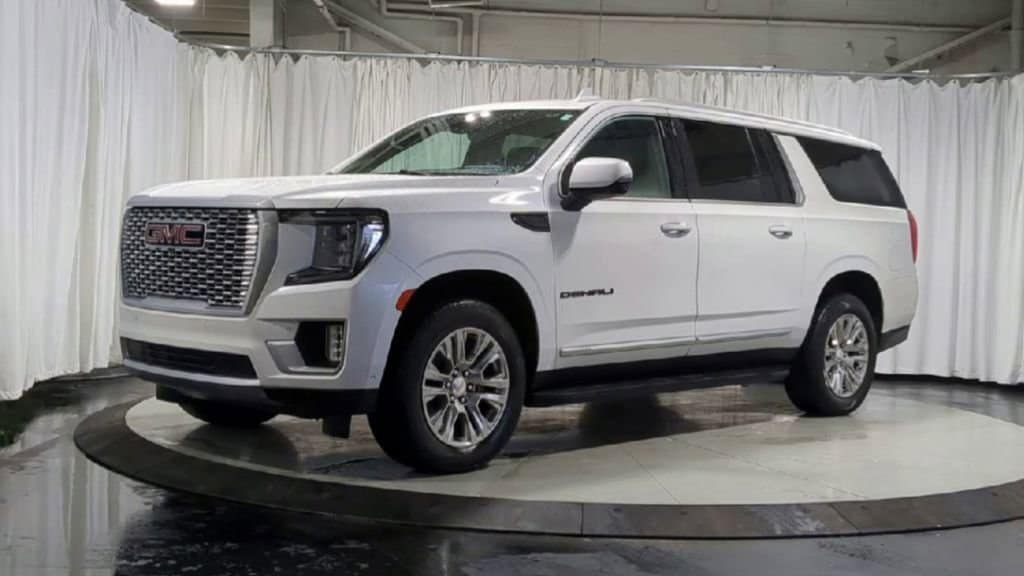 Thumbnail: 2024 GMC Yukon XL - 4