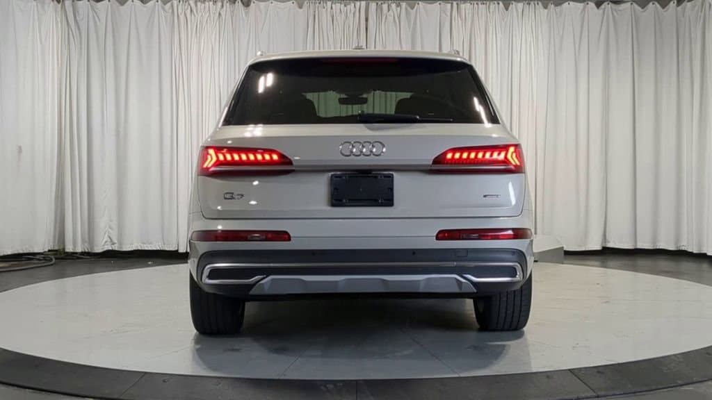 Thumbnail: 2022 Audi Q7 - 9