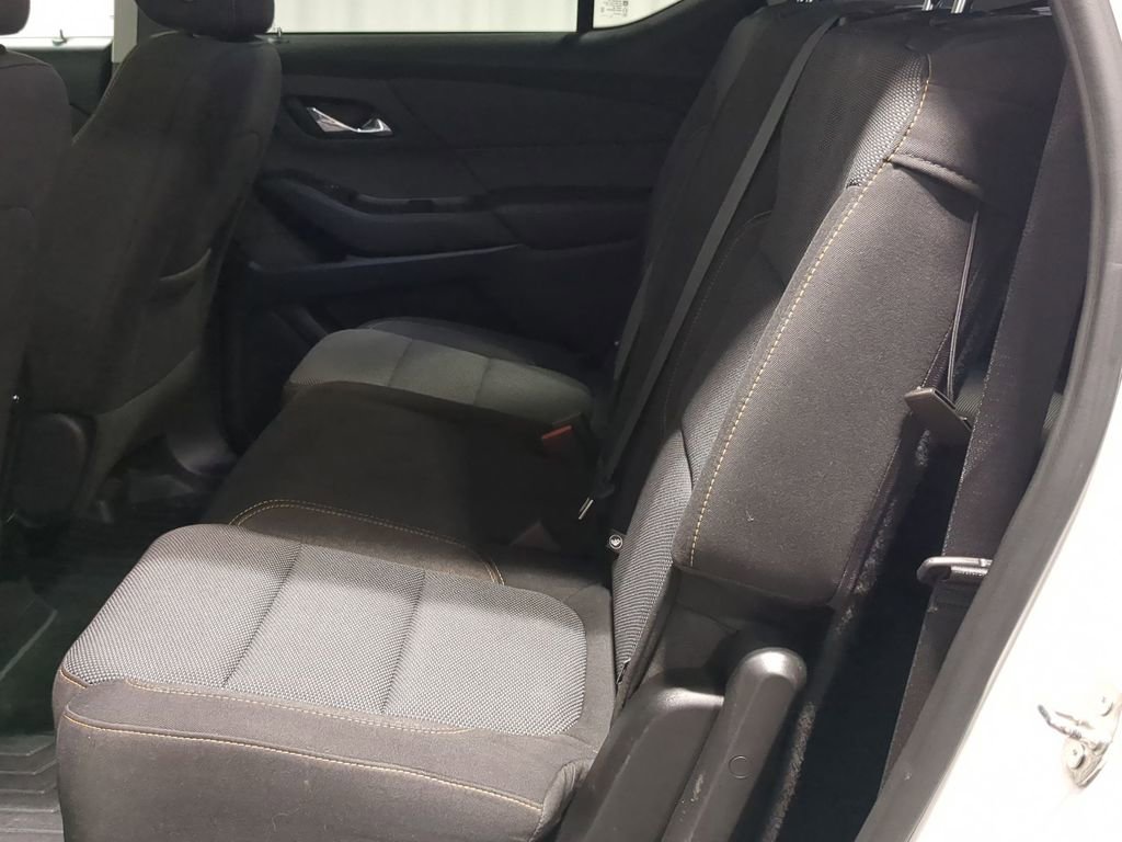 Thumbnail: 2020 Chevrolet Traverse - 29