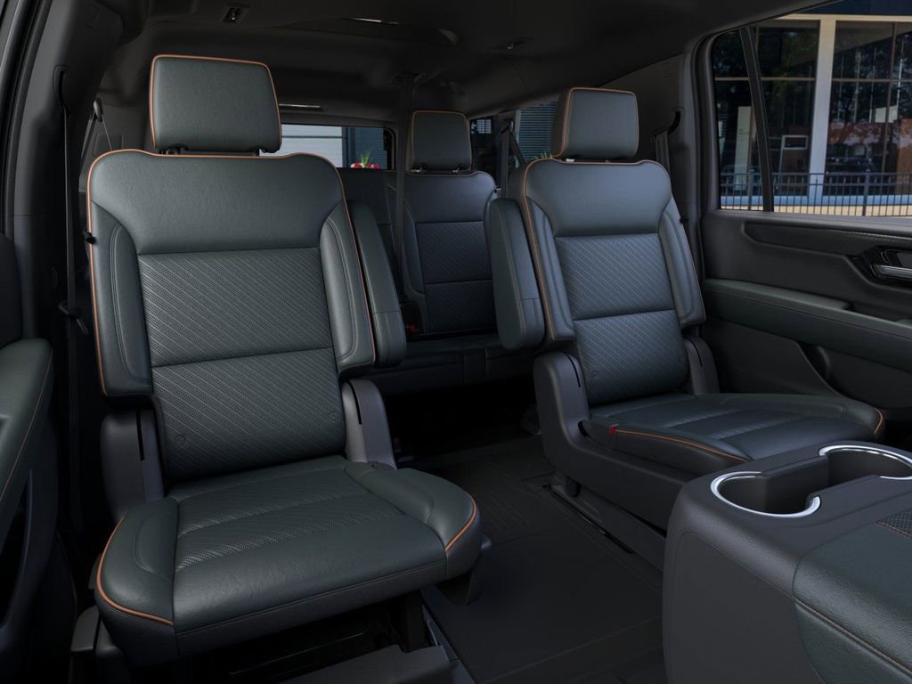 Thumbnail: 2025 GMC Yukon XL - 17