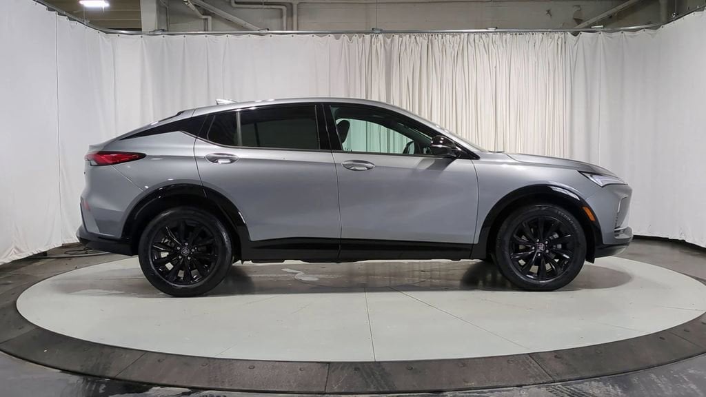 Thumbnail: 2024 Buick Envista - 9