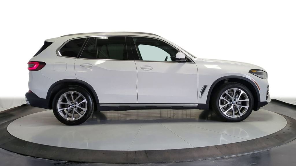 2023 BMW X5 xDrive40i 9
