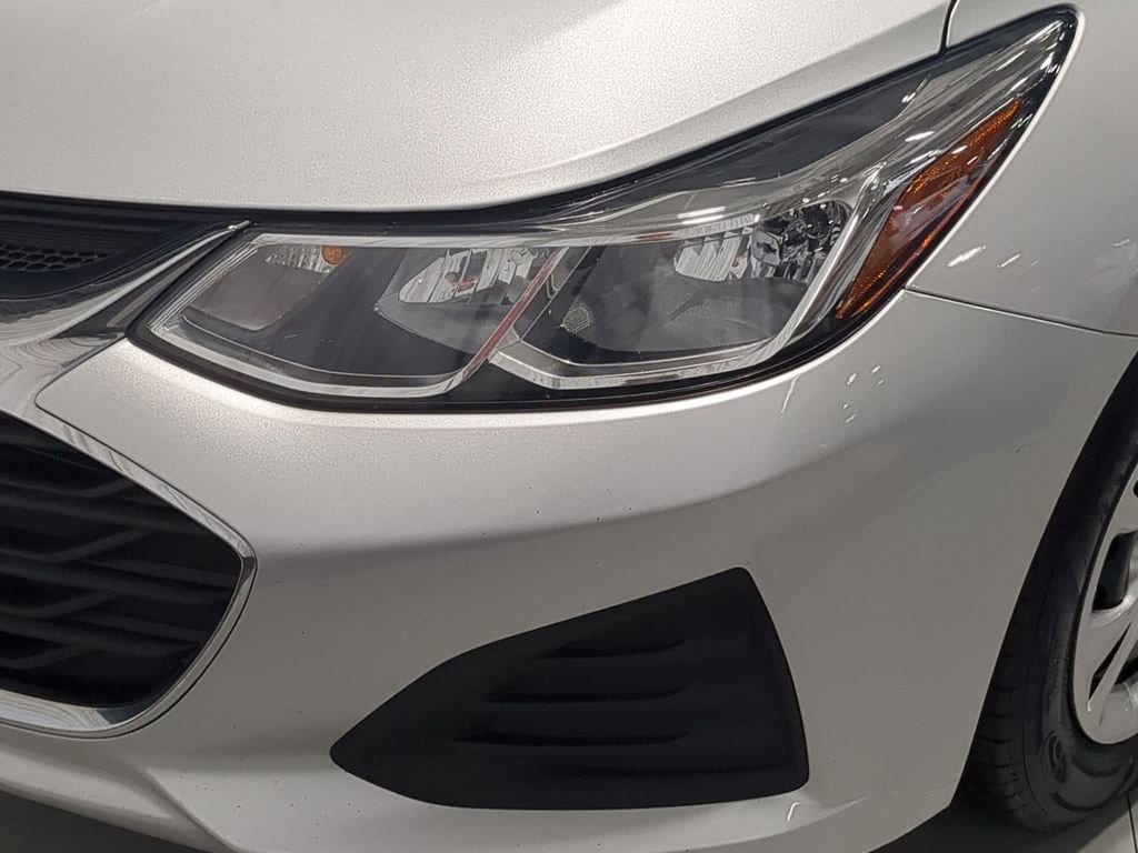 Thumbnail: 2019 Chevrolet Cruze - 14