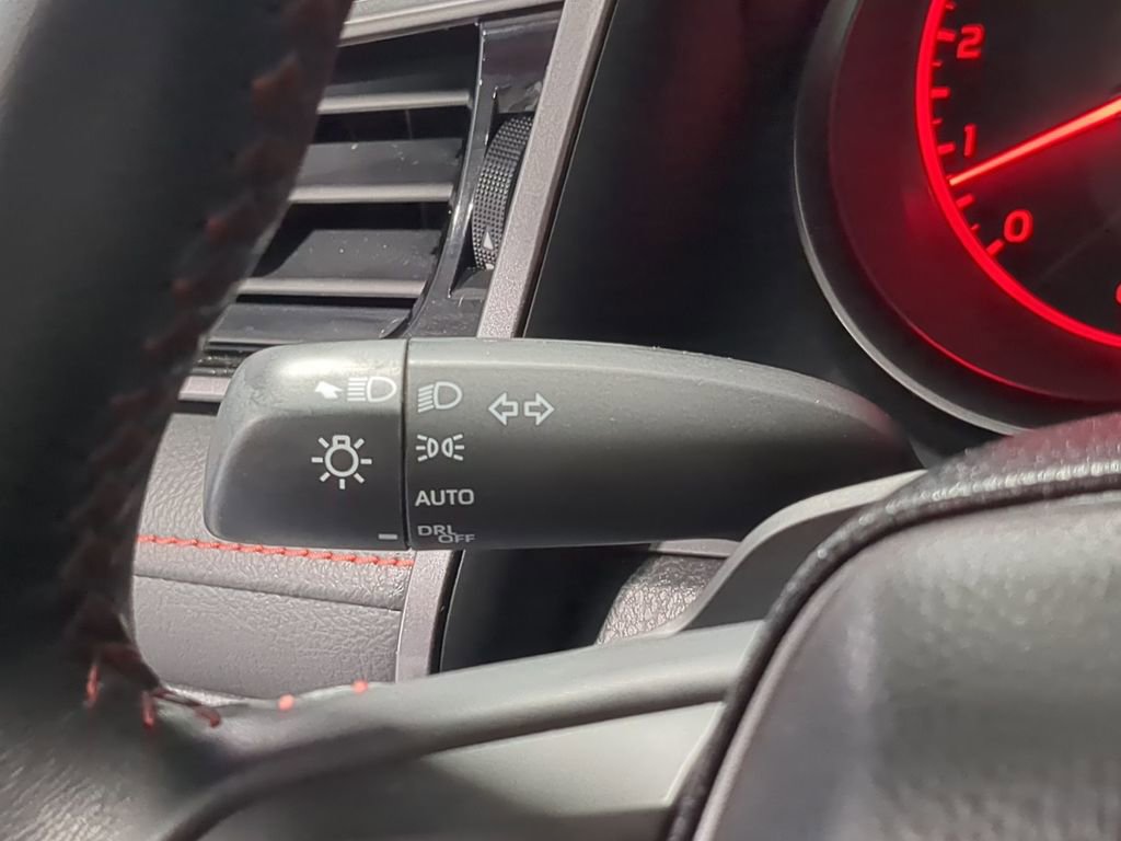 Thumbnail: 2023 Toyota Camry - 32