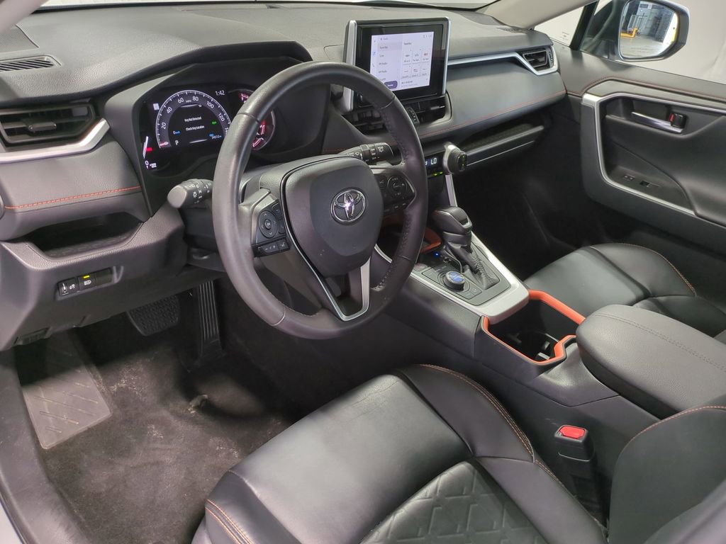 Thumbnail: 2024 Toyota RAV4 - 11