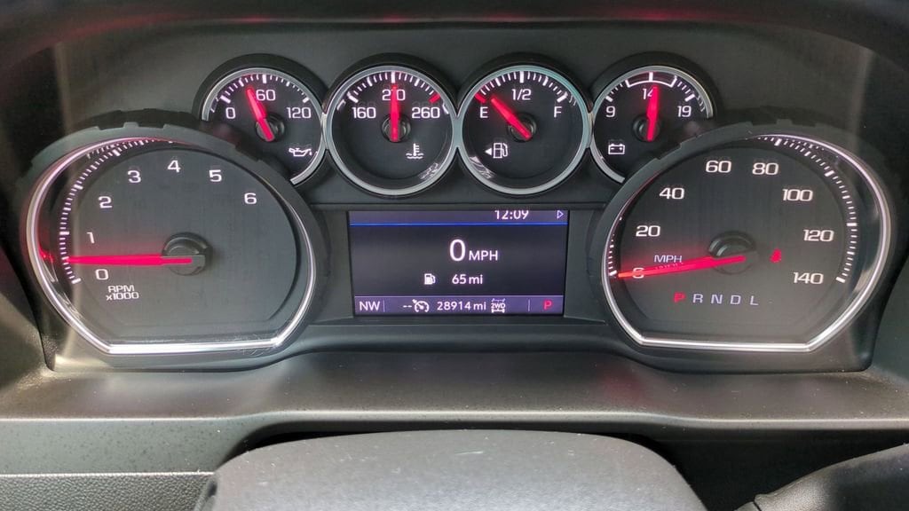 Thumbnail: 2021 Chevrolet Silverado 1500 - 37