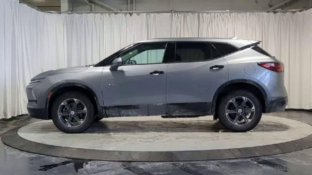 Thumbnail: 2025 Chevrolet Blazer - 6