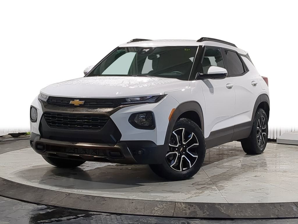 Thumbnail: 2023 Chevrolet TrailBlazer - 1