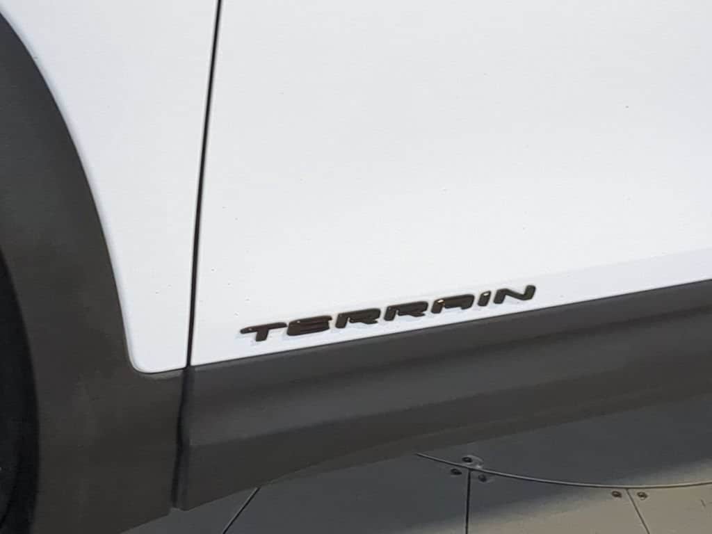 Thumbnail: 2023 GMC Terrain - 16