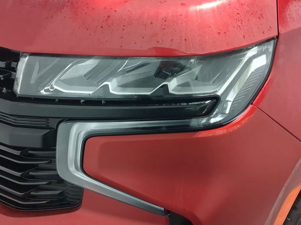 Thumbnail: 2023 Chevrolet Tahoe - 18