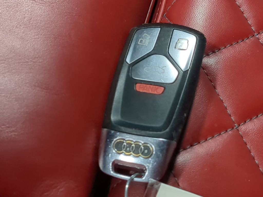 Thumbnail: 2018 Audi SQ5 - 50