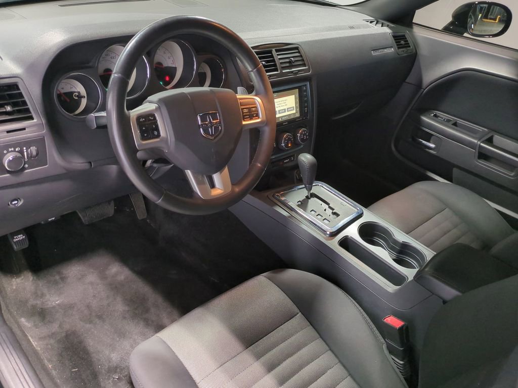 Thumbnail: 2014 Dodge Challenger - 12