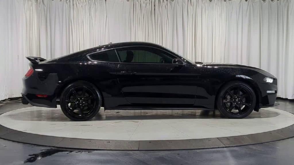 Thumbnail: 2018 Ford Mustang - 11